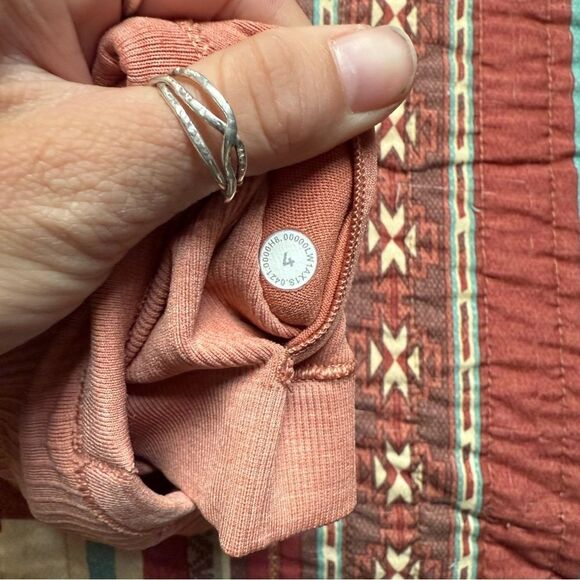 Lululemon Athletica Pink Racerback Tank size 4 - Picture 6 of 6